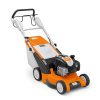 STIHL RM 545 T /készleten/ - Benzinmotoros fűnyíró gép, fix sebességű kerékhajtással + ajándék motorolaj!